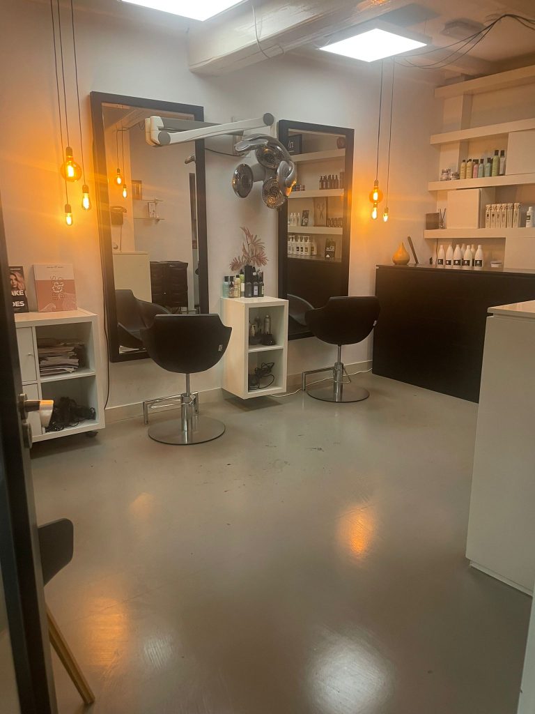 Binnenkant salon haarby zwolle